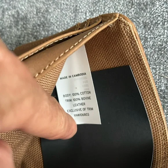 Duluth Fire Hose Tri-Fold Wallet new with box - Picture 9 of 9